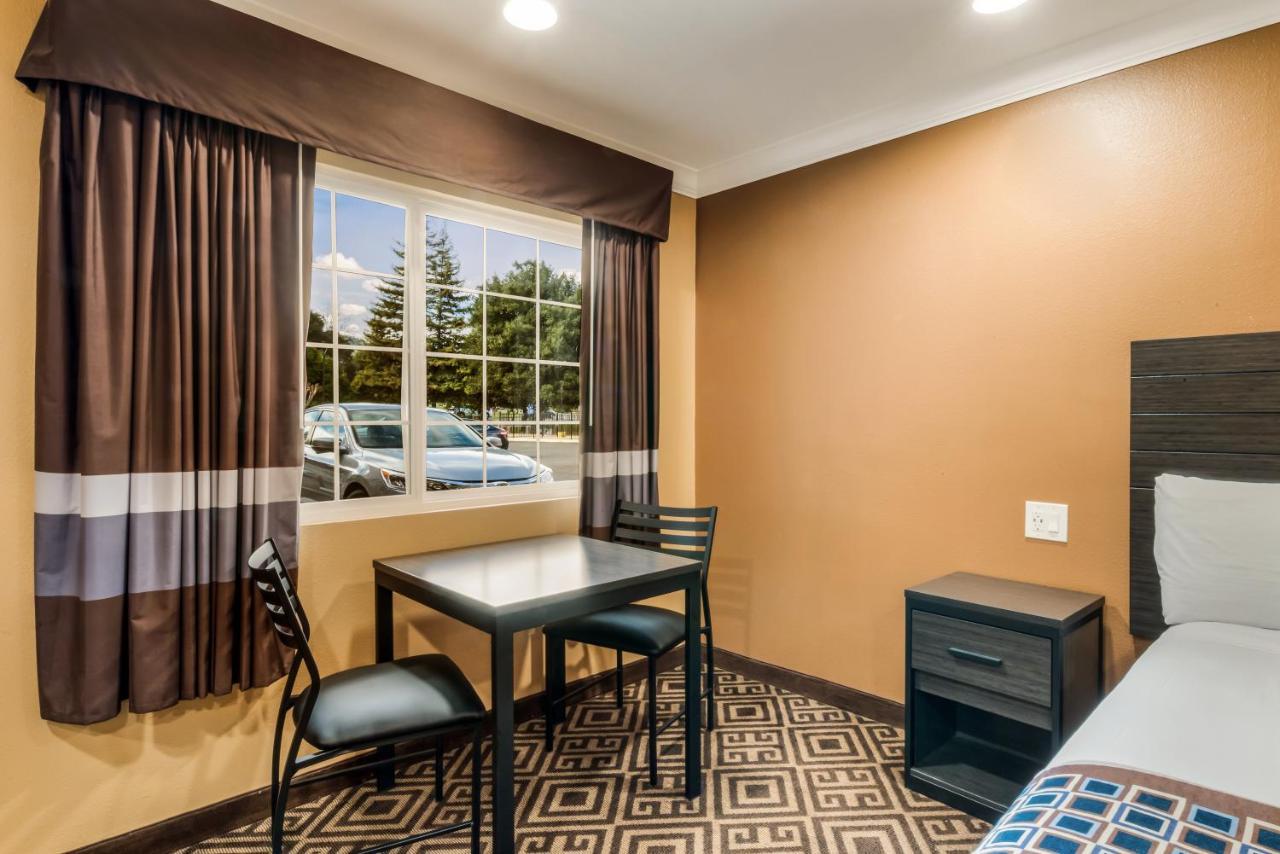 Americas Best Value Inn - Ukiah Zewnętrze zdjęcie