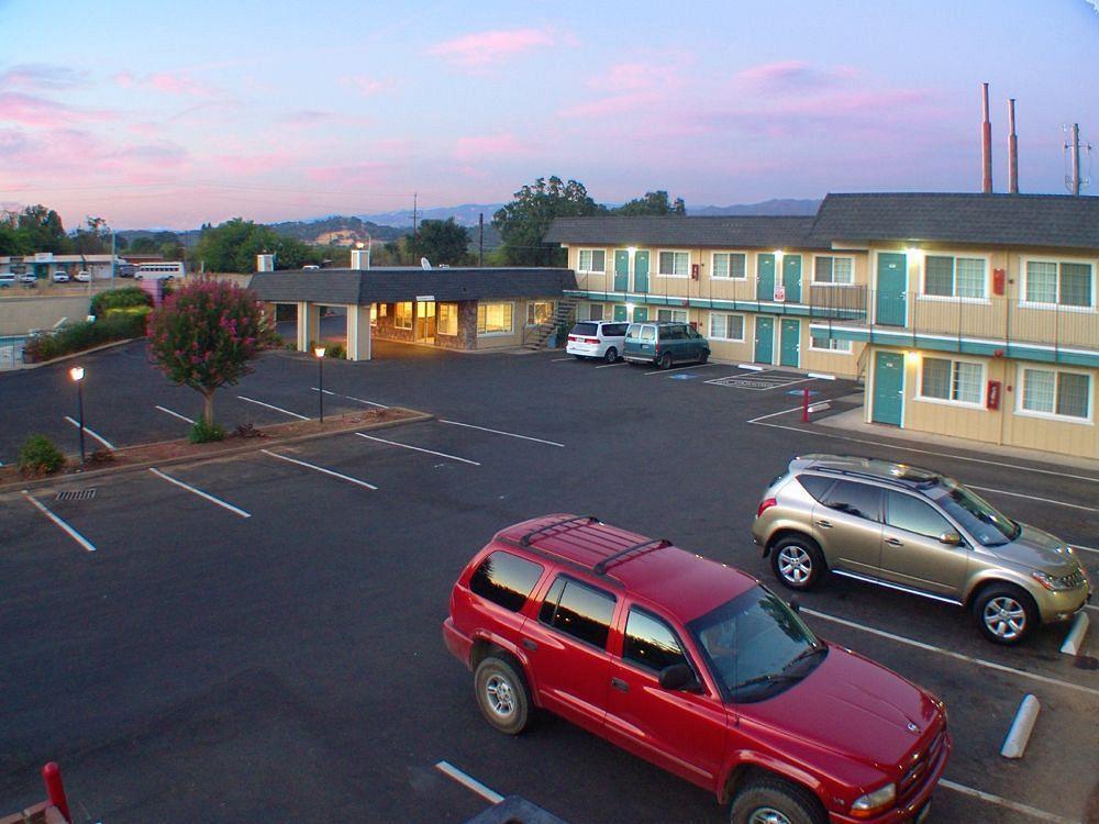 Americas Best Value Inn - Ukiah Zewnętrze zdjęcie